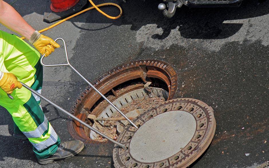 déboucher canalisation egout Courbevoie